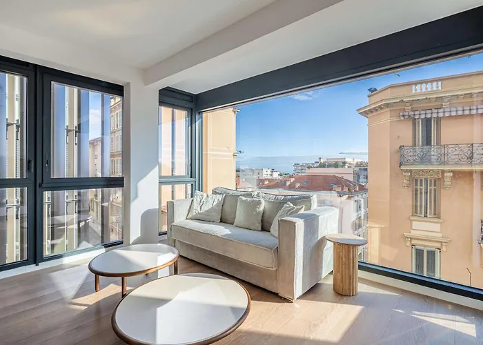 Апартаменты Superb Terrace In Monaco-beausoleil Босолей